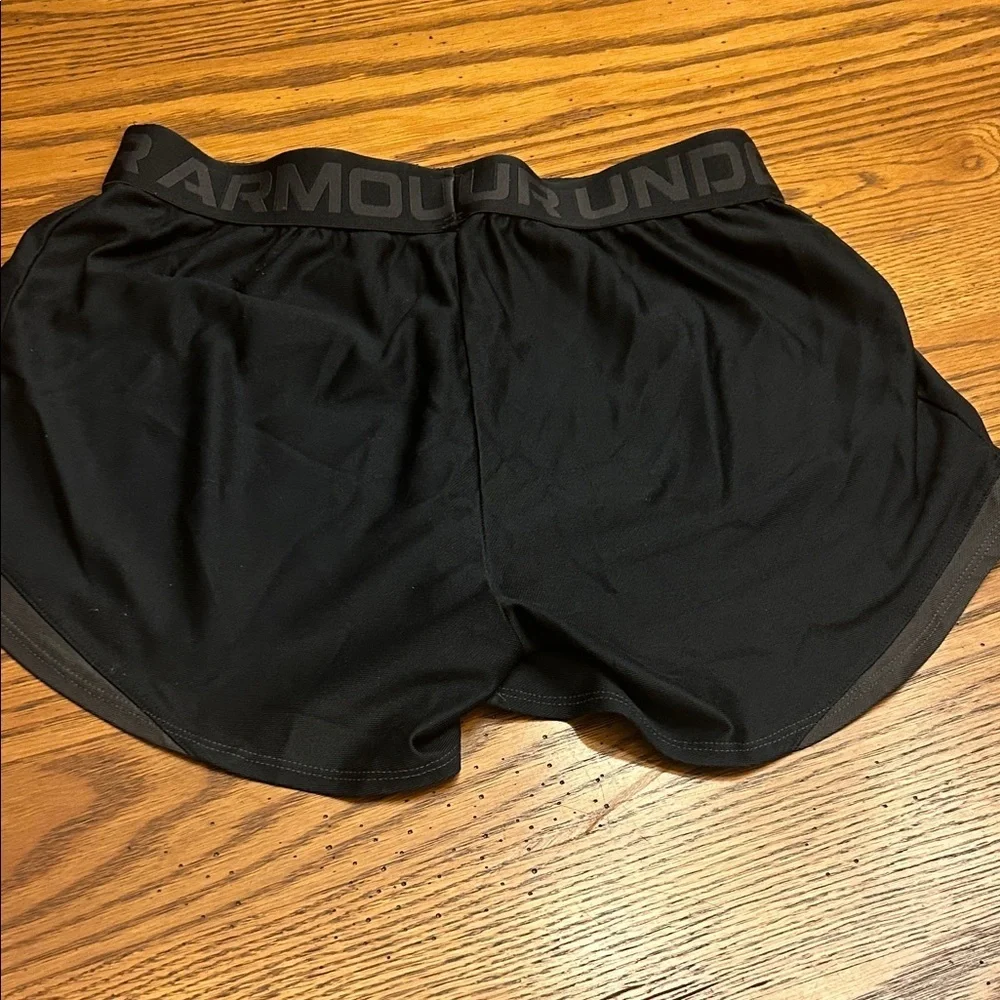 Under Armour Women's Black Athletic Shorts
